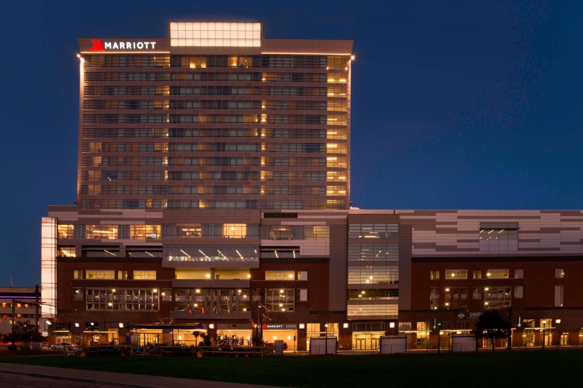 Buffalo Marriott At Lecom Harborcenter Εξωτερικό φωτογραφία