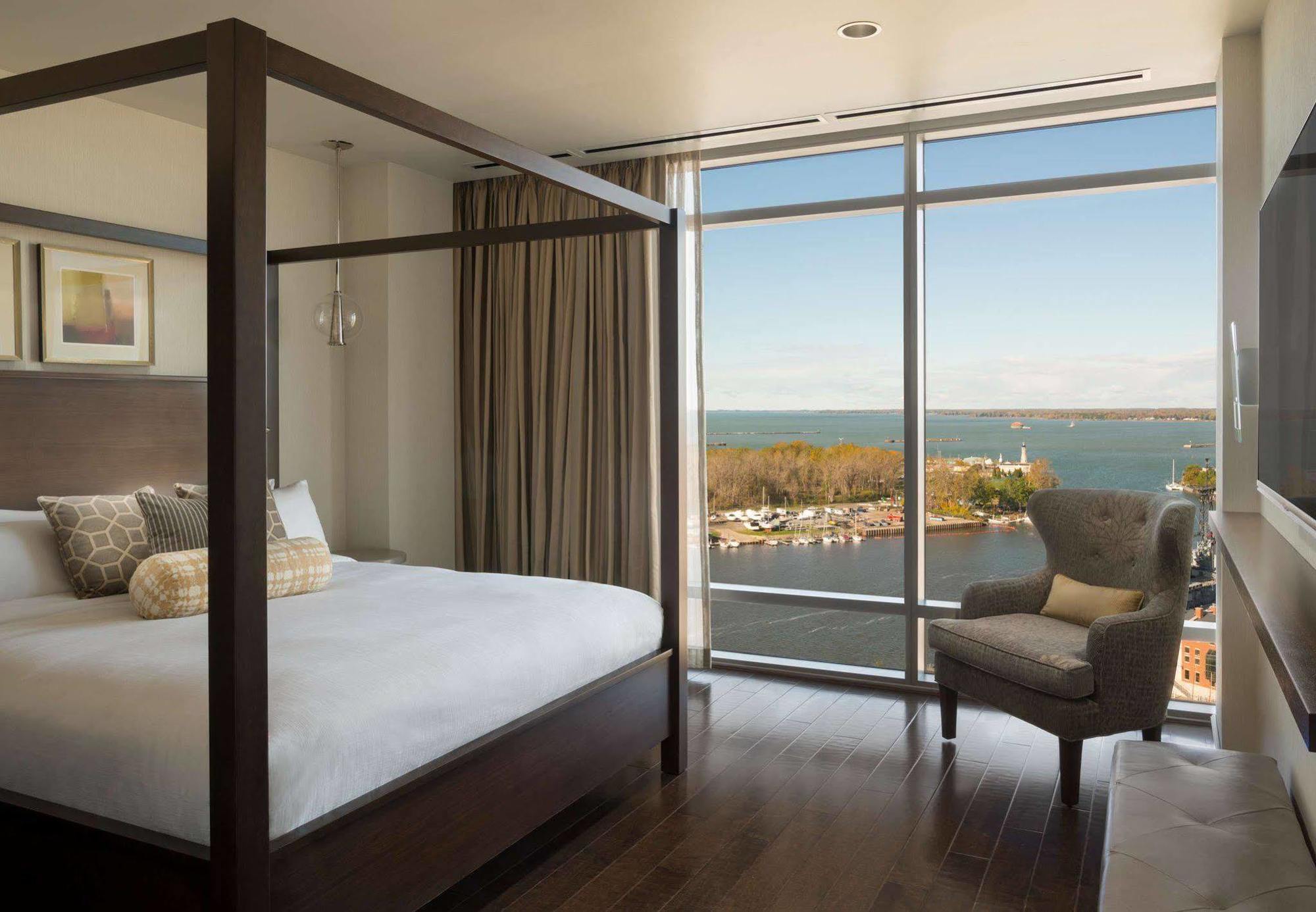 Buffalo Marriott At Lecom Harborcenter Εξωτερικό φωτογραφία